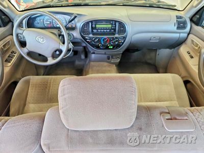 Zdjęcie 8 z 12 samochodu: 2005 TOYOTA TUNDRA DOUBLE CAB SR5 VIN:5TBDT441X5S498417 - miniatura