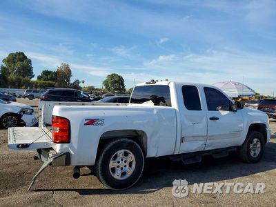 Trzecie zdjęcie samochodu z tyłu: 2007 CHEVROLET SILVERADO K1500 VIN:2GCEK19J271711926 - miniatura