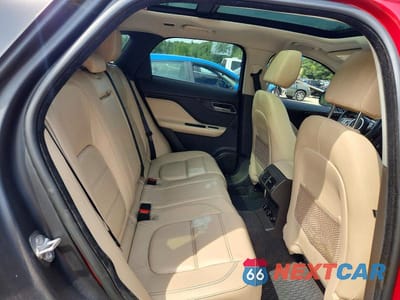 Zdjęcie 10 z 12 samochodu: 2018 JAGUAR F-PACE PRESTIGE VIN:SADCK2FN4JA251867 - miniatura