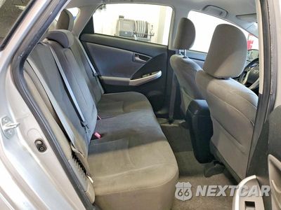 Zdjęcie 10 z 12 samochodu: 2014 TOYOTA PRIUS TWO VIN:JTDKN3DU2E0378207 - miniatura