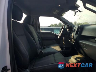 Zdjęcie 10 z 12 samochodu: 2019 FORD F150 VIN:1FTMF1C51KKD38544 - miniatura