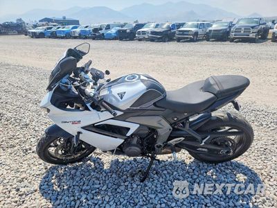 Trzecie zdjęcie samochodu z tyłu: 2025 TRIUMPH MOTORCYCLE DAYTONA 660 VIN:SMTL23UF1STBU9546 - miniatura