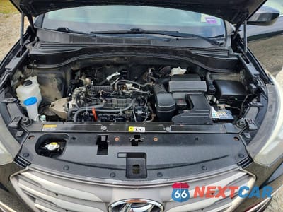 Zdjęcie 11 z 12 samochodu: 2017 HYUNDAI SANTA FE SPORT 2.4L VIN:5NMZTDLB7HH003623 - miniatura