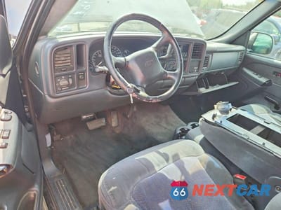 Zdjęcie 8 z 12 samochodu: 2001 CHEVROLET SILVERADO C1500 VIN:2GCEC19T611407679 - miniatura