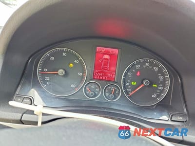 Zdjęcie 9 z 12 samochodu: 2006 VOLKSWAGEN JETTA TDI VIN:3VWCT71K16M850302 - miniatura