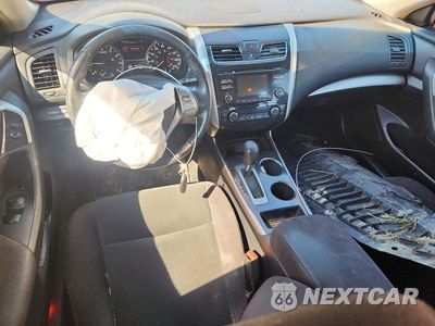 Zdjęcie 8 z 12 samochodu: 2013 NISSAN ALTIMA 2.5 VIN:1N4AL3AP4DC137901 - miniatura
