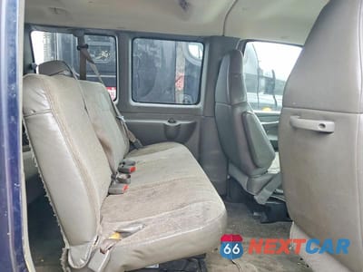 Zdjęcie 6 z 10 samochodu: 2008 CHEVROLET EXPRESS G2500 VIN:1GAGG25K981181615 - miniatura