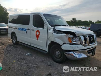 Czwarte zdjęcie samochodu z boku: 2021 NISSAN NV 3500 VIN:5BZBF0AAXMN850662 - miniatura