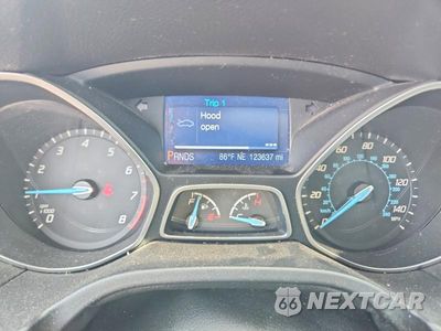 Zdjęcie 9 z 12 samochodu: 2014 FORD FOCUS SE VIN:1FADP3F27EL115892 - miniatura
