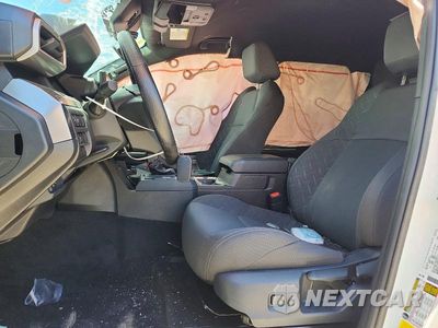 Zdjęcie 7 z 12 samochodu: 2025 TOYOTA TACOMA SR5 VIN:3TYKB5FNXST029402 - miniatura