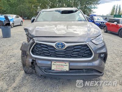 Piąte zdjęcie samochodu w środku: 2023 TOYOTA HIGHLANDER HYBRID LE VIN:5TDBBRCH0PS112362 - miniatura