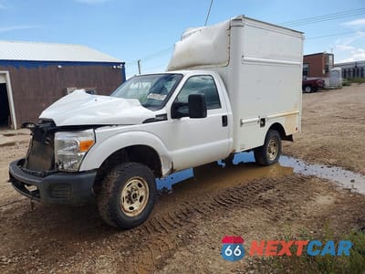 2015 FORD F250 SUPER DUTY BOX TRUCK 1FDBF2B65FED21639 - główne zdjęcie licytacji z USA - miniatura