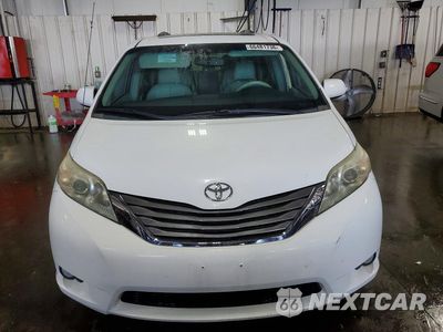 Piąte zdjęcie samochodu w środku: 2011 TOYOTA SIENNA XLE 8-PASSENGER VIN:5TDYK3DC7BS019616 - miniatura