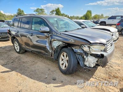 Czwarte zdjęcie samochodu z boku: 2010 TOYOTA HIGHLANDER BASE VIN:JTEZA3EH1A2011272 - miniatura
