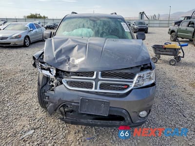 Piąte zdjęcie samochodu w środku: 2014 DODGE JOURNEY SXT VIN:3C4PDCBB8ET181197 - miniatura