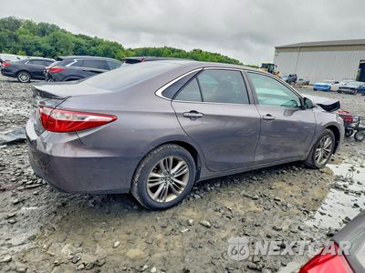 Trzecie zdjęcie samochodu z tyłu: 2017 TOYOTA CAMRY SE VIN:4T1BF1FK2HU302900 - miniatura