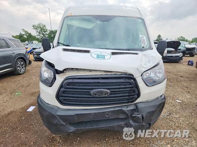 Piąte zdjęcie samochodu w środku: 2019 FORD TRANSIT 150 DELIVERY VAN VIN:1FTYE2CM1KKB51385 - miniatura