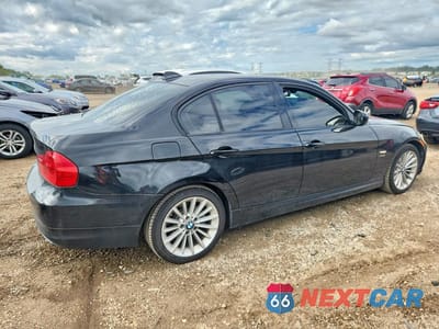 Trzecie zdjęcie samochodu z tyłu: 2009 BMW 328 XI VIN:WBAPK73559A450370 - miniatura