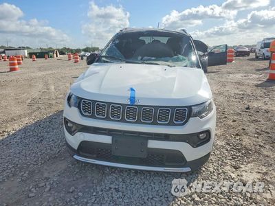 Piąte zdjęcie samochodu w środku: 2025 JEEP COMPASS LIMITED VIN:3C4NJDCN4ST509998 - miniatura