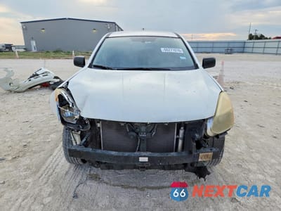 Piąte zdjęcie samochodu w środku: 2011 NISSAN ROGUE S VIN:JN8AS5MT9BW162679 - miniatura