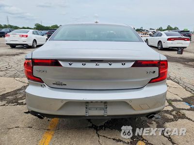 Zdjęcie 6 z 12 samochodu: 2018 VOLVO S90 T5 MOMENTUM VIN:LVY102MK4JP053586 - miniatura