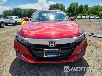 Piąte zdjęcie samochodu w środku: 2018 HONDA ACCORD TOURING VIN:1HGCV1F90JA183021 - miniatura