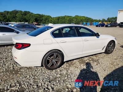 Trzecie zdjęcie samochodu z tyłu: 2021 BMW 530 XI VIN:WBA13BJ04MWW99171 - miniatura