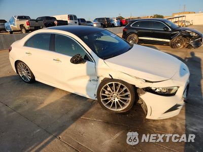 Czwarte zdjęcie samochodu z boku: 2022 MERCEDES-BENZ A 220 VIN:W1K3G4EB1NJ360945 - miniatura