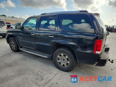 Drugie zdjęcie samochodu z przodu: 2004 CADILLAC ESCALADE LUXURY VIN:1GYEK63N14R293798 - miniatura