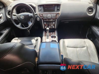 Zdjęcie 8 z 13 samochodu: 2013 NISSAN PATHFINDER S VIN:5N1AR2MM8DC634563 - miniatura