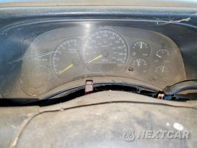 Zdjęcie 9 z 12 samochodu: 2000 CHEVROLET SILVERADO C1500 VIN:1GCEC14W1YE343366 - miniatura