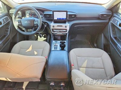 Zdjęcie 8 z 13 samochodu: 2021 FORD EXPLORER VIN:1FMSK7BH2MGA39860 - miniatura