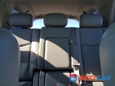 Zdjęcie 10 z 13 samochodu: 2004 CADILLAC SRX VIN:1GYEE637440179484 - miniatura