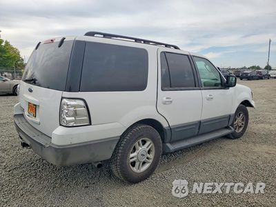 Trzecie zdjęcie samochodu z tyłu: 2005 FORD EXPEDITION XLT VIN:1FMPU16505LB04596 - miniatura