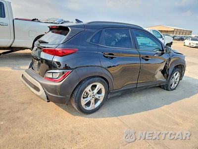 Trzecie zdjęcie samochodu z tyłu: 2023 HYUNDAI KONA SEL VIN:KM8K62AB5PU942580 - miniatura