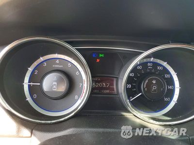 Zdjęcie 9 z 12 samochodu: 2011 HYUNDAI SONATA GLS VIN:5NPEB4AC7BH004410 - miniatura
