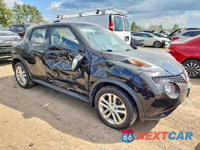 Czwarte zdjęcie samochodu z boku: 2015 NISSAN JUKE S VIN:JN8AF5MR5FT513619 - miniatura