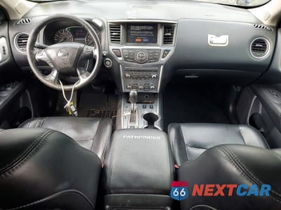 Zdjęcie 8 z 13 samochodu: 2017 NISSAN PATHFINDER SL VIN:5N1DR2MM7HC658338 - miniatura