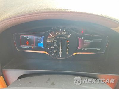 Zdjęcie 9 z 12 samochodu: 2015 LINCOLN MKX VIN:2LMDJ8JK7FBL28214 - miniatura