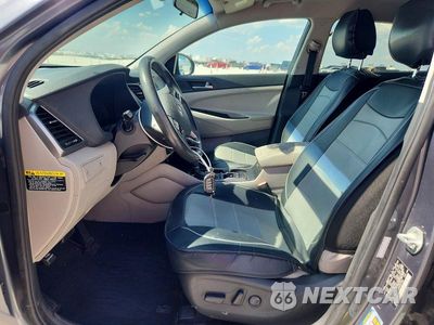 Zdjęcie 7 z 12 samochodu: 2017 HYUNDAI TUCSON ECO VIN:KM8J3CA26HU387456 - miniatura