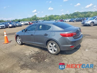 Drugie zdjęcie samochodu z przodu: 2013 ACURA ILX 20 TECH VIN:19VDE1F75DE005309 - miniatura
