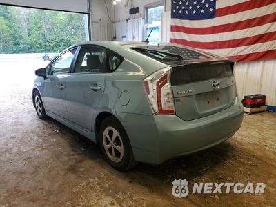 Drugie zdjęcie samochodu z przodu: 2013 TOYOTA PRIUS THREE VIN:JTDKN3DU1D5663580 - miniatura