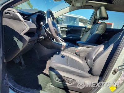 Zdjęcie 7 z 13 samochodu: 2023 TOYOTA RAV4 XLE PREMIUM VIN:2T3C1RFV7PW275002 - miniatura