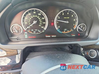 Zdjęcie 9 z 13 samochodu: 2015 BMW X5 XDRIVE35I VIN:5UXKR0C56F0K66989 - miniatura