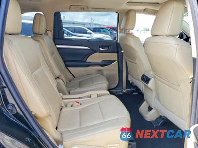 Zdjęcie 11 z 13 samochodu: 2018 TOYOTA HIGHLANDER XLE VIN:5TDJZRFH7JS531609 - miniatura