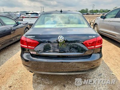 Zdjęcie 6 z 12 samochodu: 2014 VOLKSWAGEN PASSAT SE VIN:1VWBS7A36EC110512 - miniatura