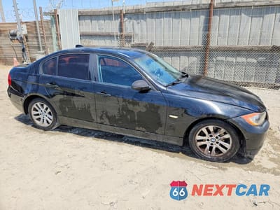 Czwarte zdjęcie samochodu z boku: 2007 BMW 328 I SULEV VIN:WBAVC53587FZ73780 - miniatura