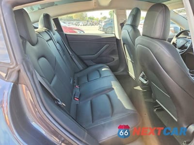 Zdjęcie 10 z 12 samochodu: 2019 TESLA MODEL 3 VIN:5YJ3E1EA6KF401966 - miniatura