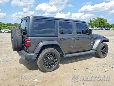 Trzecie zdjęcie samochodu z tyłu: 2022 JEEP WRANGLER UNLIMITED SAHARA 4XE VIN:1C4JJXP68NW279786 - miniatura