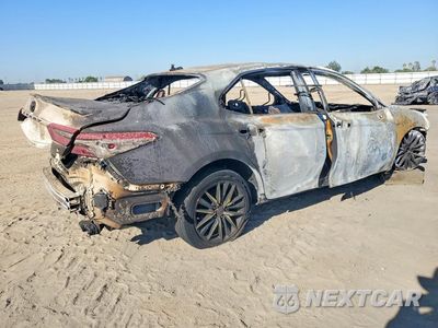 Trzecie zdjęcie samochodu z tyłu: 2024 TOYOTA CAMRY SE VIN:4T1G11AK7RU852624 - miniatura